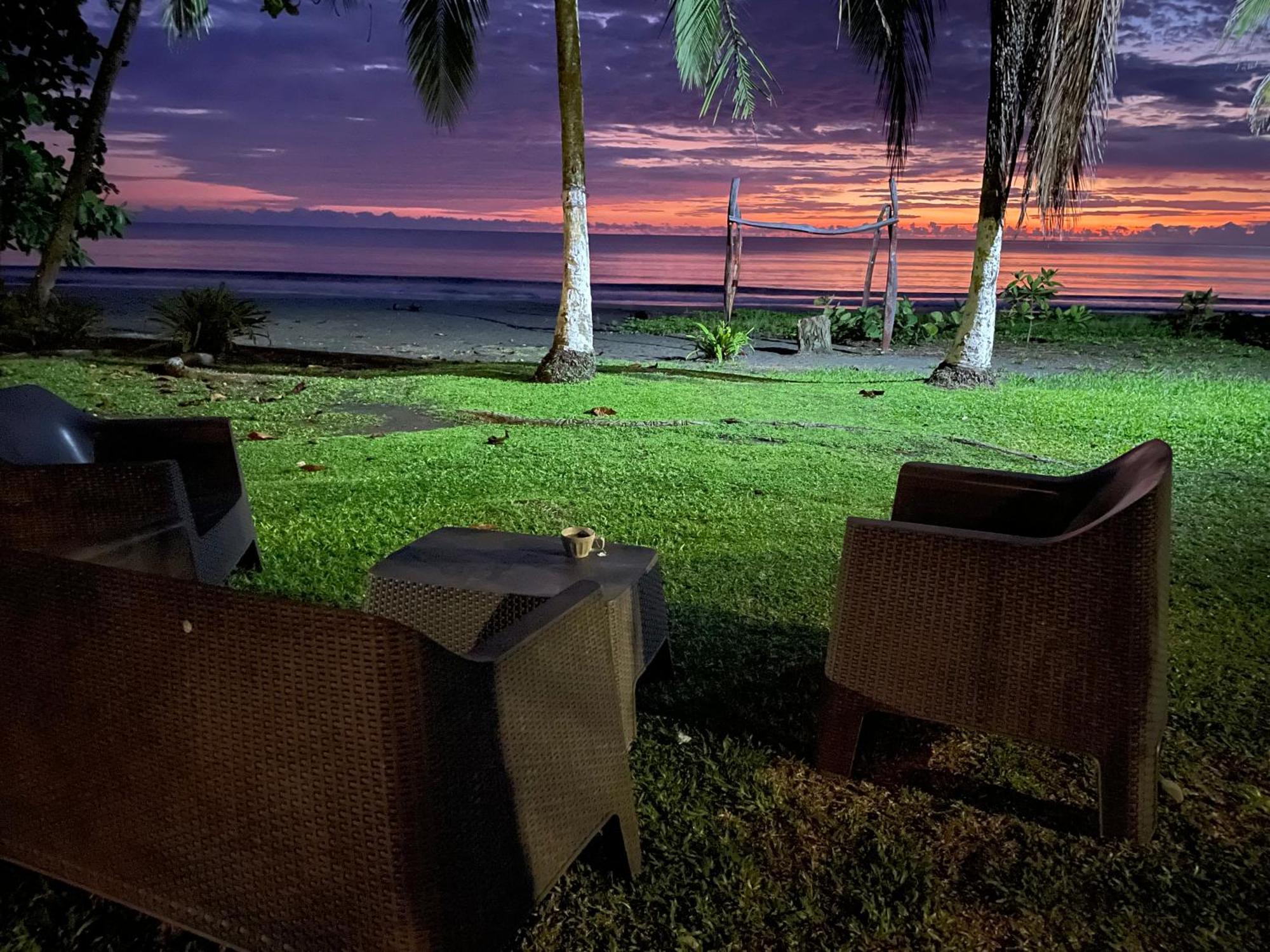 Perla Negra Beachfront Puerto Viejo de Talamanca Exterior foto